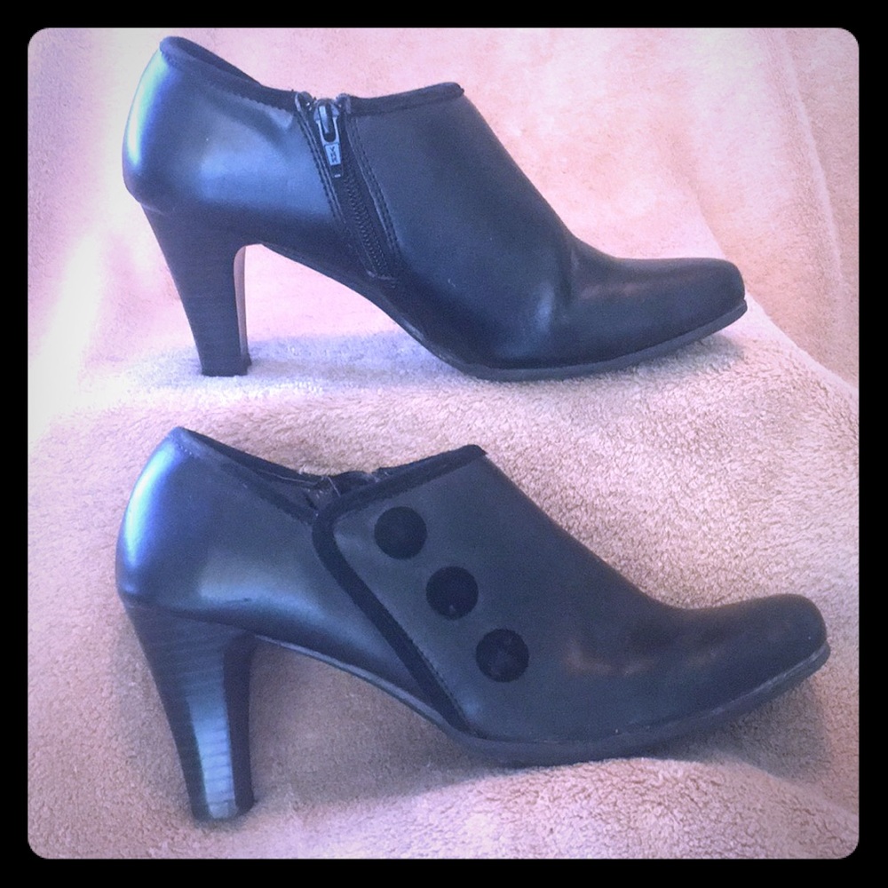 Rialto booties